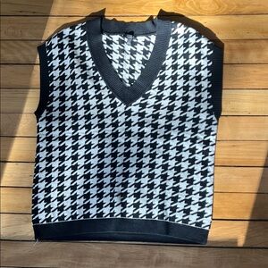 Talbots  Black and White Houndstooth Sweater Vest
